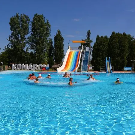 Nebel Vendeghaz Apartman *